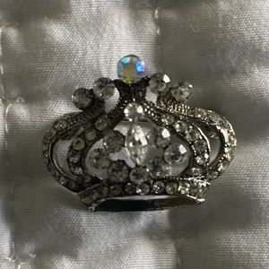 Royal Collection Crystal Crowne Brooch